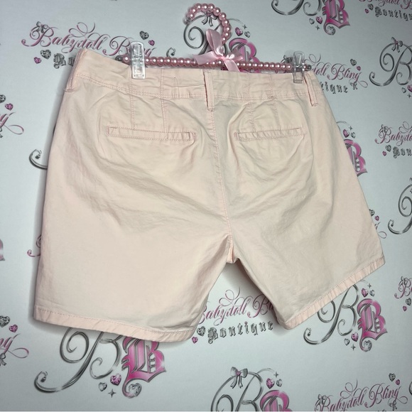 Old navy baby pink bubblegum shorts adorable longer style on the legs cargos - Picture 7 of 8